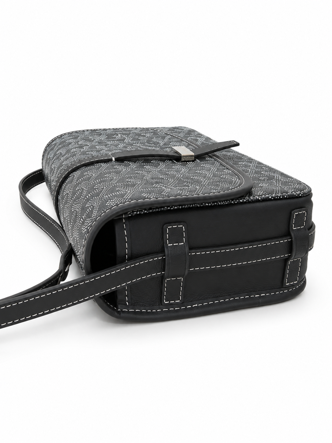 Goyard Belvedere